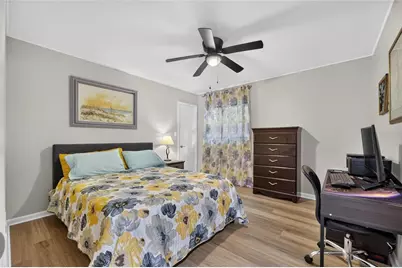 506 S Larry Circle, Brandon, FL 33511 - Photo 31