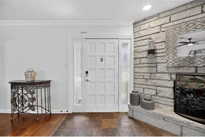 506 S Larry Circle, Brandon, FL 33511 - Photo 11