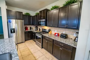 5413 Misty Oak Cir, Davenport, FL 33837 - Photo 9