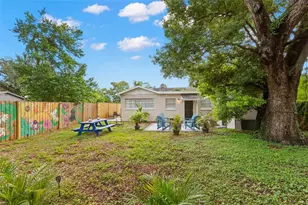 3812 N 54th St, Tampa, FL 33619 - Photo 7