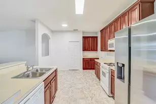 215 Pamona St, Haines City, FL 33844 - Photo 11