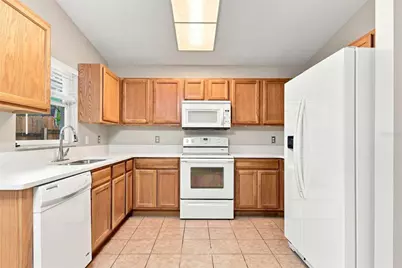 562 Short Pine Circle, Orlando, FL 32807 - Photo 13