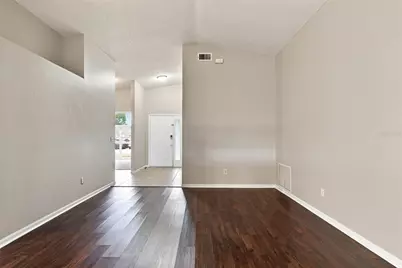 562 Short Pine Circle, Orlando, FL 32807 - Photo 9