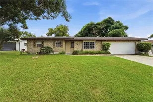 547 Everett St, Deltona, FL 32725 - Photo 1