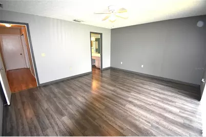 9109 Queen Elizabeth Court, Orlando, FL 32818 - Photo 13