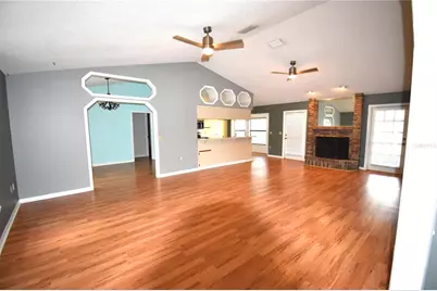9109 Queen Elizabeth Court, Orlando, FL 32818 - Photo 5