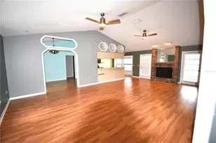 9109 Queen Elizabeth Ct, Orlando, FL 32818 - Photo 5