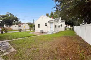 1901 20th Ave N, Saint Petersburg, FL 33713 - Photo 17