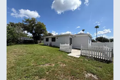 3225 Cleveland Heights Boulevard, Lakeland, FL 33803 - Photo 5