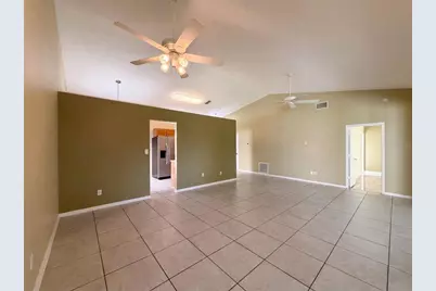 5414 Astor Street, Leesburg, FL 34748 - Photo 7