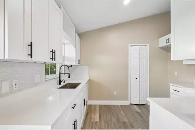 4200 W Pine Hill Circle, Orlando, FL 32808 - Photo 7