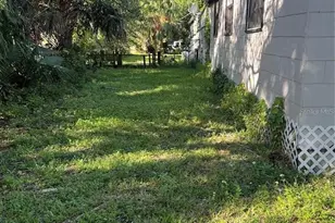 325 S Franklin St, Daytona Beach, FL 32114 - Photo 1