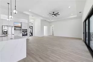 14270 Fort Worth Cir, Port Charlotte, FL 33981 - Photo 11