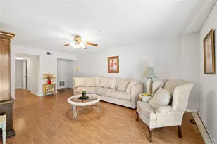 5300 Dover Village Ln, Orlando, FL 32812 - Photo 3
