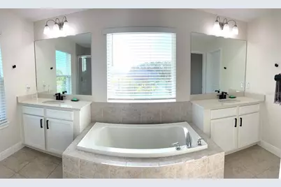 5631 Grand Sonata Avenue, Lutz, FL 33558 - Photo 27