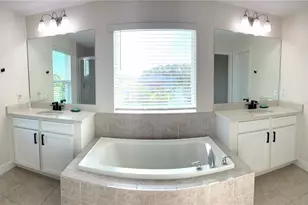 5631 Grand Sonata Ave, Lutz, FL 33558 - Photo 27
