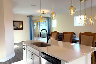 5631 Grand Sonata Ave, Lutz, FL 33558 - Photo 11