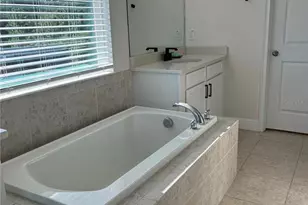 5631 Grand Sonata Ave, Lutz, FL 33558 - Photo 31