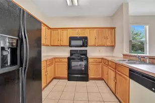 2431 Twisting Sweetgum Way, Ocoee, FL 34761 - Photo 5