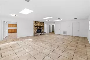 1850 Palmetto Dr, Kissimmee, FL 34744 - Photo 9
