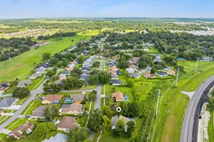 6302 Silver Oaks Dr, Zephyrhills, FL 33542 - Photo 31