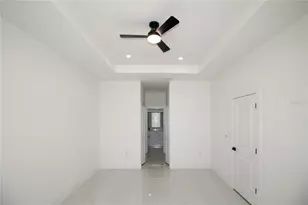 943 Commodore St, Lehigh Acres, FL 33974 - Photo 9