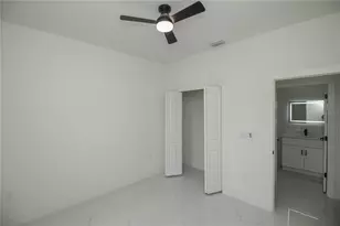 943 Commodore St, Lehigh Acres, FL 33974 - Photo 15