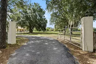 22808 State Road 19, Howey in the Hills, FL 34737 - Photo 57