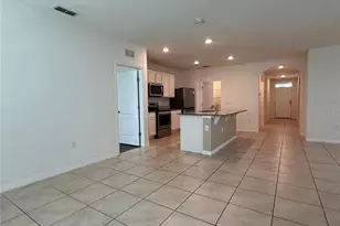 956 Brooklet Dr, Davenport, FL 33837 - Photo 9