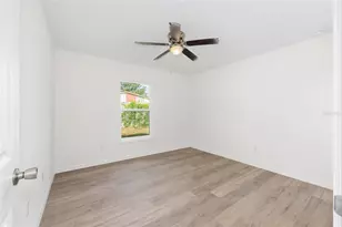 636 NE 130th Ct, Silver Springs, FL 34488 - Photo 33