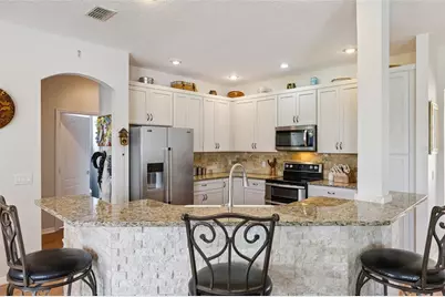 14639 Riviera Pointe Drive, Orlando, FL 32828 - Photo 11