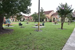 409 Fountainhead Cir, Kissimmee, FL 34741 - Photo 17