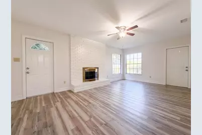 601 Carolyn Drive, Brandon, FL 33510 - Photo 3
