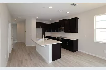 1354 Mount Royal Drive, Saint Cloud, FL 34771 - Photo 5