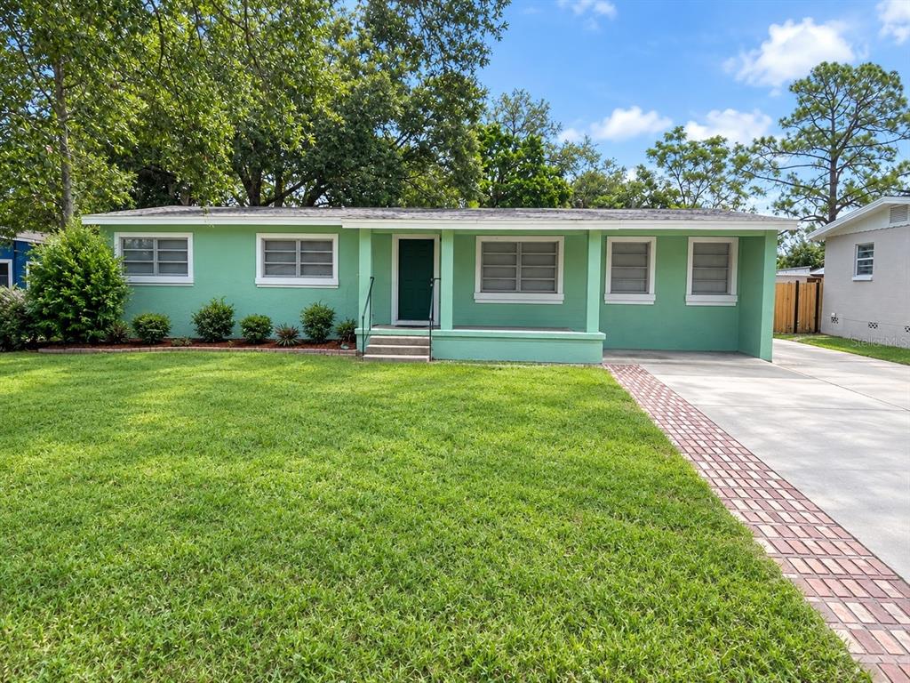 5609 Perrine Dr - 5609 Perrine Dr, Orlando, FL 32808 Luxury Property | Jose Angel Pina