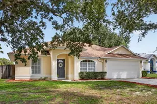 1119 Kenworth Dr, Apopka, FL 32712 - Photo 1
