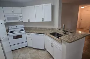 2577 Grassy Point Dr, Lake Mary, FL 32746 - Photo 7