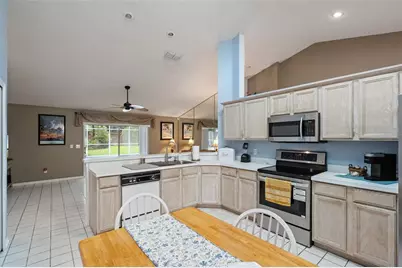 699 N Endeavour Drive, Winter Springs, FL 32708 - Photo 9