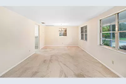 12108 N 53rd Street, Temple Terrace, FL 33617 - Photo 11