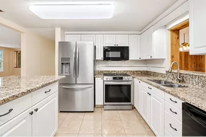 12108 N 53rd Street, Temple Terrace, FL 33617 - Photo 3