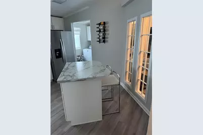 5109 8th B Street E, Bradenton, FL 34203 - Photo 9