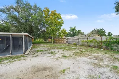8503 Fish Lake Road, Tampa, FL 33619 - Photo 27
