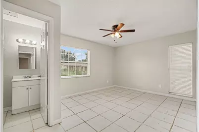 8503 Fish Lake Road, Tampa, FL 33619 - Photo 13