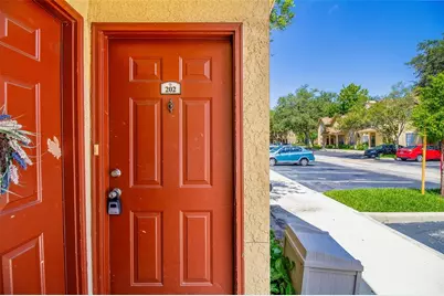 842 Grand Regency Point #202, Altamonte Springs, FL 32714 - Photo 3