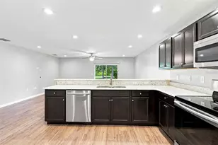 2956 Fieldwood Cir, Saint Cloud, FL 34772 - Photo 11