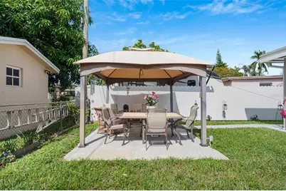 5460 NW 173rd Drive, Opa Locka, FL 33055 - Photo 25