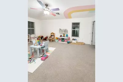 4049 Capri Coast Drive, Plant City, FL 33565 - Photo 11