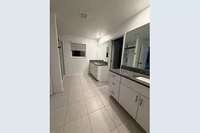 4049 Capri Coast Drive, Plant City, FL 33565 - Photo 19