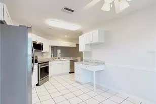 134 Ridge View Dr, Davenport, FL 33837 - Photo 9