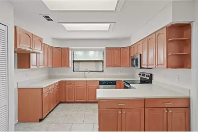 2813 Longleaf Court, Kissimmee, FL 34746 - Photo 13